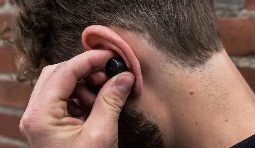 Zdrowie, a słuchawki – jak dobrać odpowiedni model?, Denon Store